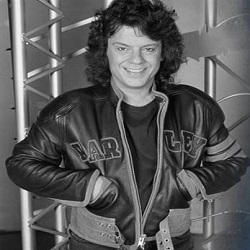 Blassis Mponatsos today in music history