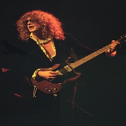 Ian Hunter Mott The Hoople today in music history