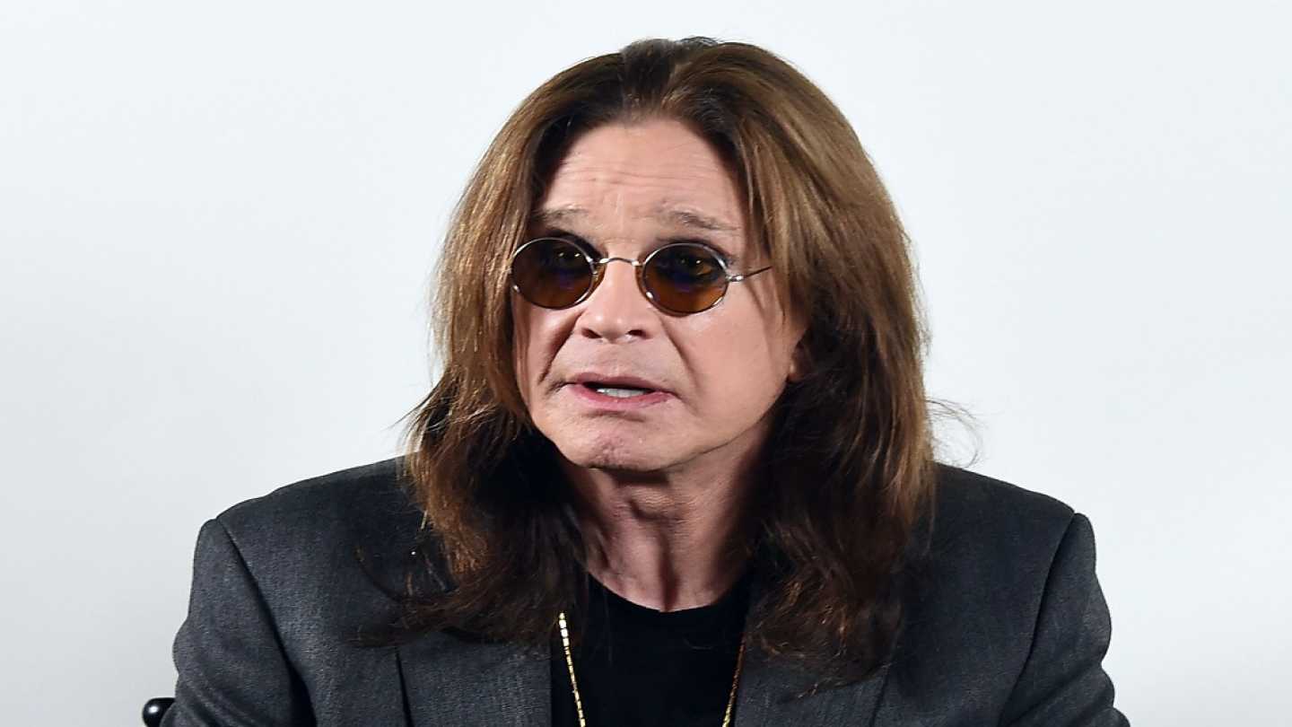 &Epsilon;&mu;&beta;&omicron;&lambda;&iota;ά&sigma;&tau;&eta;&kappa;&epsilon; &gamma;&iota;&alpha; &kappa;&omicron;&rho;&omicron;&nu;&omicron;ϊό &omicron; Ozzy Osbourne