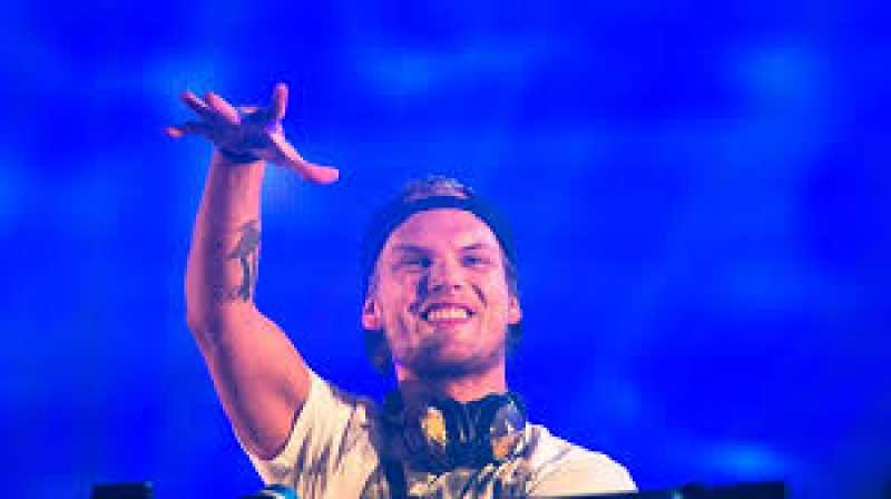 &Eta; &alpha;&iota;&tau;ί&alpha; &theta;&alpha;&nu;ά&tau;&omicron;&upsilon; &tau;&omicron;&upsilon; AVICII