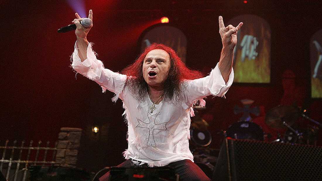 &Tau;&alpha;&iota;&nu;ί&alpha; &gamma;&iota;&alpha; &tau;&omicron;&nu; Ronnie James Dio