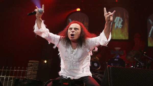 &Tau;&alpha;&iota;&nu;ί&alpha; &gamma;&iota;&alpha; &tau;&omicron;&nu; Ronnie James Dio
