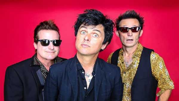&Omicron;&iota; Green Day &alpha;&kappa;&upsilon;&rho;ώ&nu;&omicron;&upsilon;&nu; &tau;&eta;&nu; &pi;&epsilon;&rho;&iota;&omicron;&delta;&epsilon;ί&alpha; &tau;&omicron;&upsilon;&sigmaf;